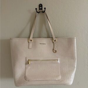 Urban Originals Cream Textured Tote
